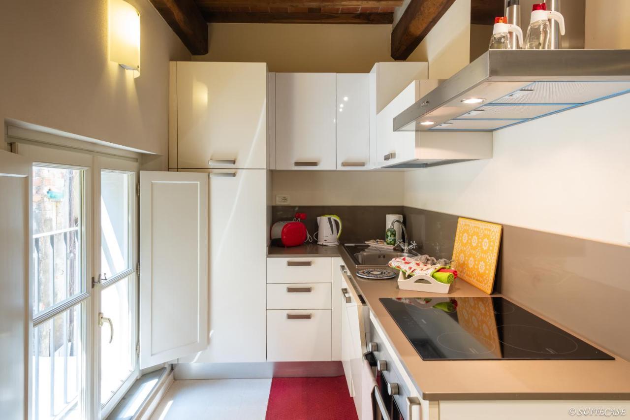 Alessandra Apartment Лука Екстериор снимка